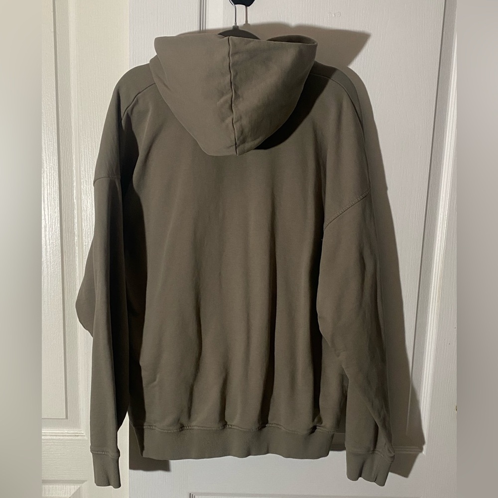 GYMSHARK REST DAY ESSENTIAL HOODIE - Picture 4 of 5